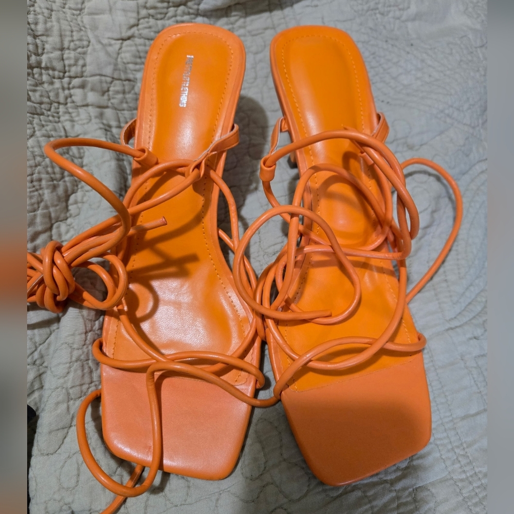 Pretty Little Thing Vibrant Orange Kitten Heeled Strappy Sandals Sz9